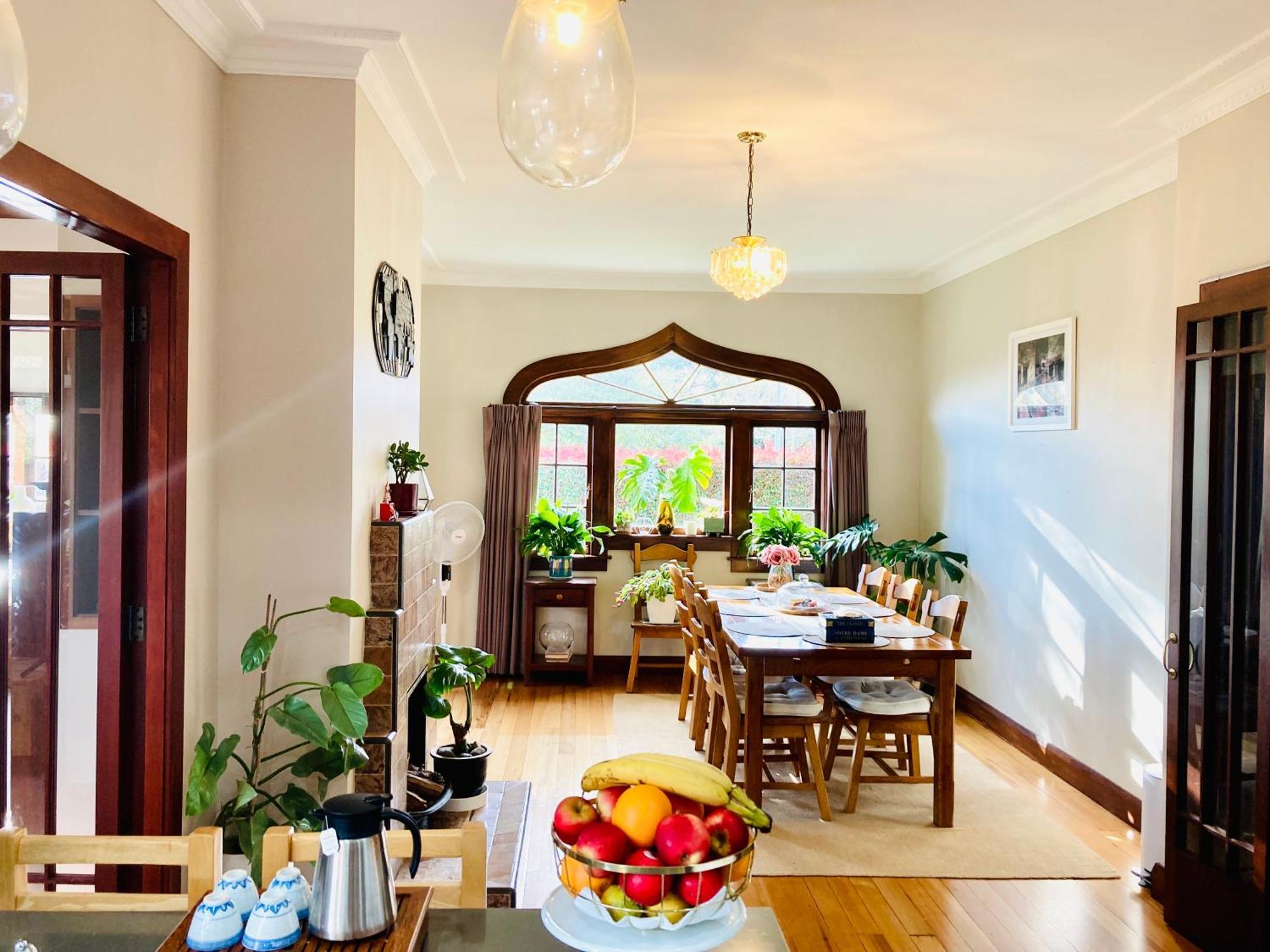 Spacious And Sunny Master Bedroom With Shared Bathrooms 奥克兰 外观 照片